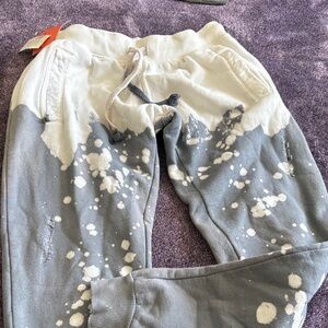 Chic Gray and White Women's Joggers